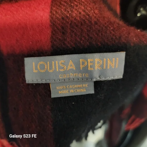Louisa Perini Cashmere Scarf - Picture 3 of 3